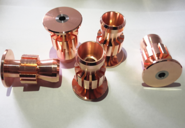 铜镶钨电极在精密电子制造业的应用